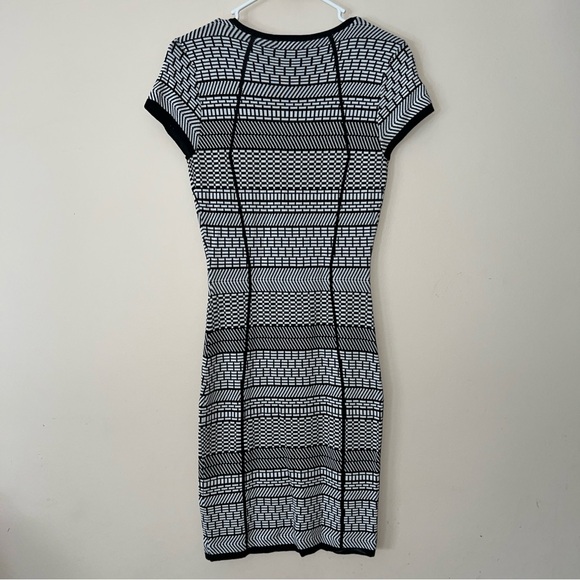 Cache Sheath Black White Full Front Zip Dress Women’s Small Bodycon 90s Y2K - Picture 5 of 7